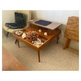Blue Leaf Auctions - Monday Morning 10AM ( Mid Century Furniture )