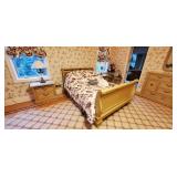 Adjustable / Massage bed