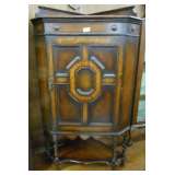 JACOBEAN CORNER CABINET