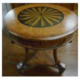 ROUND LAMP TABLE
