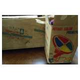 ALUMINUM CHRISTMAS TREE W / COLOR LIGHT