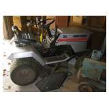 Craftsman Riding Lawnmower