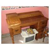 nice desk