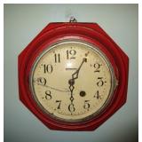 Vintage metal New Haven clock