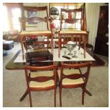 Dining room table w/ 6 chairs