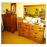 Matching Drexel Chest of drawers & dresser w/ mirror