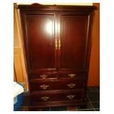Entertainment center