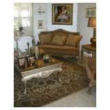 love seat - 70x44x45h