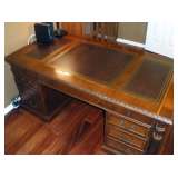 Hekman Executive Desk - 72x36x31h