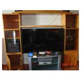 Entertainment Center/TV