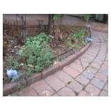 Many garden decorations.....  