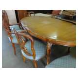 Table & Chairs!!