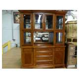 Lighted cabinet