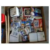Collectibles-Baseball Cards