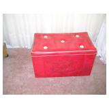 opens a chest