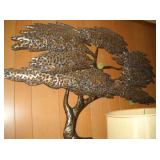 tree sculpture light
