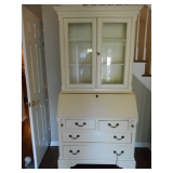 **APRIL'S ESTATE SALES** IS IN LONG VALLEY, NJ FOR A TWO DAY SALE