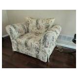 **APRIL'S ESTATE SALES** IS IN MIDDLETOWN, NJ FOR A TWO DAY SALE