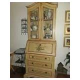 **APRIL'S ESTATE SALES** IS IN MORRISTOWN, NJ FOR A TWO DAY SALE