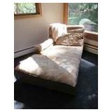 **APRIL'S ESTATE SALES** IS IN KINNELON (SMOKE RISE), NJ FOR A TWO DAY SALE