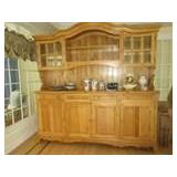 **APRIL'S ESTATE SALES** IS IN MENDHAM, NJ FOR A TWO DAY SALE