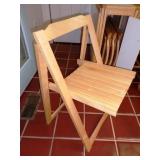              4 Chairs