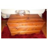             Pine Chest