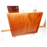        Sm. MCM Cabinet