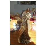   Angel w/ Harp 12"H