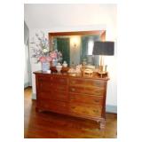 Bassett Dresser w/ Mirror