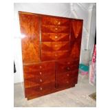 Henredon MCM 13 Drawer Chest w/Shelves