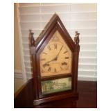 VTG New Haven Steeple Clock picturing Mt. Vernon