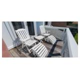 Folding Patio Chairs/Footrests/Table