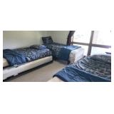 plus Single Bed w/Trundle