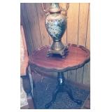 Vintage Pie Crust Table