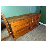 Pine Chest of Drawers