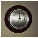 Vtg English Barometer