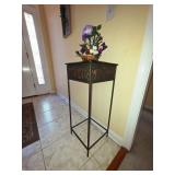 Metal Elephant Motif Stand