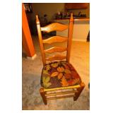 w/4 Ladder Back Chairs