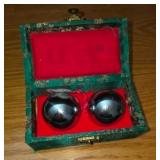 Vtg Chinese Chiming Baoding Balls