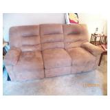 LARGE FULL HOUSE-- ESTATE SALE HOUSEHOLD ITEMS, COLLECTIBLES & ANTIQUES-- RESELLERS, E-BAYERS!!!!!