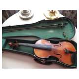 Vintage Antonius Stradiusarius Violin With Bow
