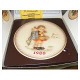 HUMMEL PLATE