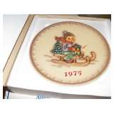 HUMMEL PLATE