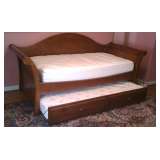 STANLEY DAY BED AND TRUDLE