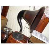 HUGE FULL HOUSE ESTATE SALE ANTIQUES, TOOLS AND HOUSEHOLD ITEMS--LOTS OF ANTIQUE RADIOS)