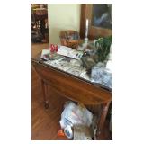 ANTIQUE OAK TABLE
