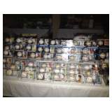 Sports Memorabilia & Collectibles