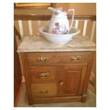 ANTIQUE COMMODE