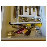 Complete contents of drawer (Reed & Barton 18/10 Stainless)